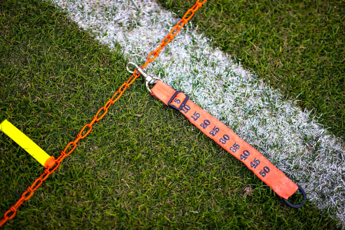 NFL chain crew clip